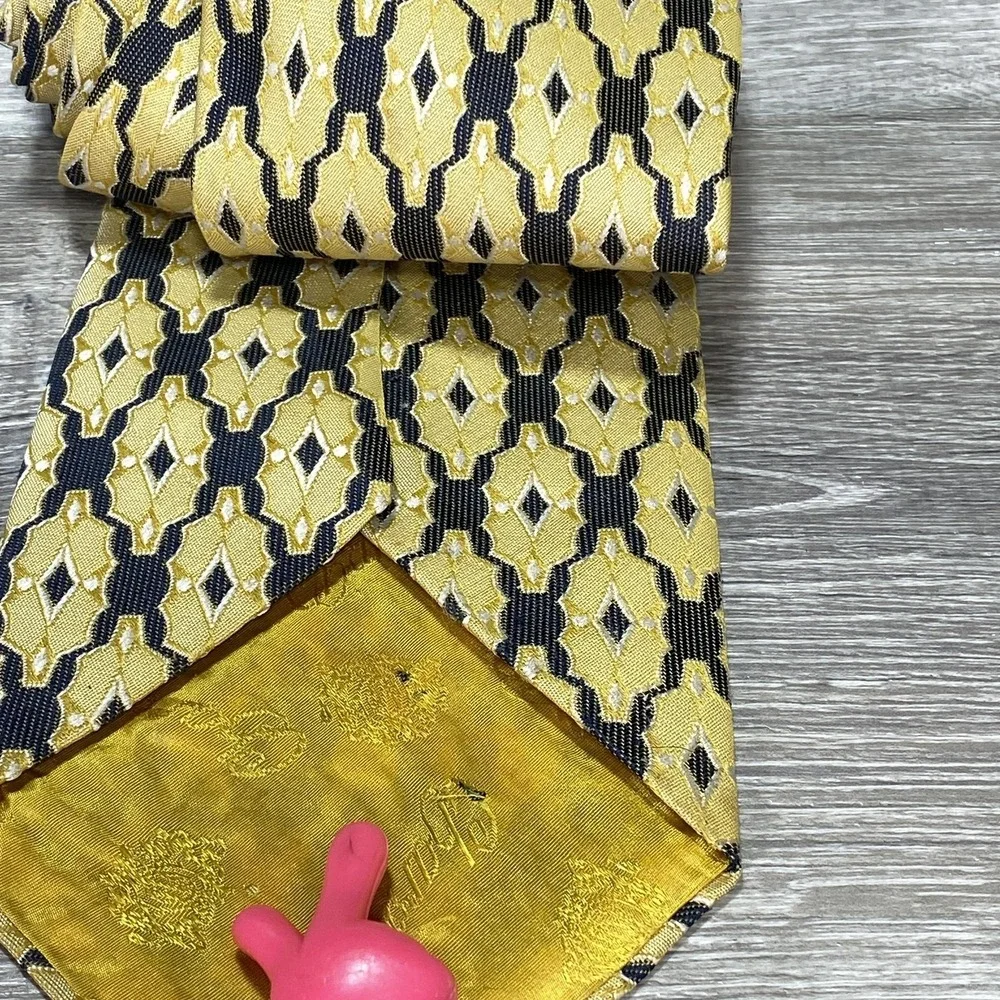 VINTAGE Charvet Tie Mens Gold Black‎ Geometric Diamond Jacquard Polyester 90s